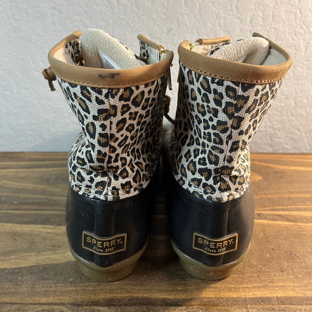 Sperry Boots Women’s Size 8.5 Saltwater Leopard Print Duck Boots STS85919 Used - Picture 3 of 9